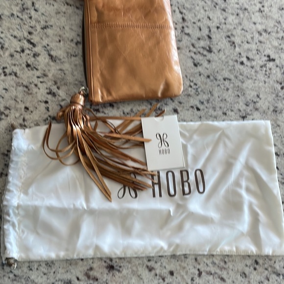 - HOBO Handbag/wristlet - Picture 6 of 8